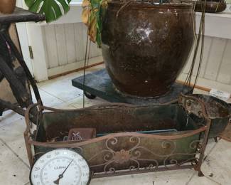 Planters, plants & yard art