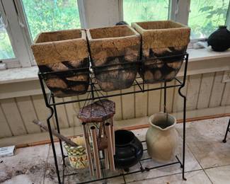 Planters, plants & yard artPlanters, plants & yard art