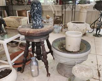 Planters, plants & yard art