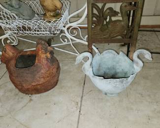 Planters, plants & yard art