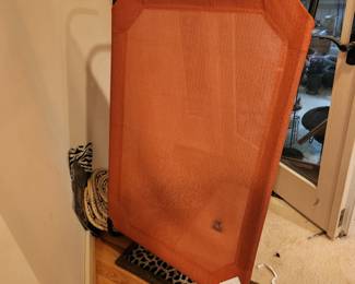 Coolaroo elevated dog bed