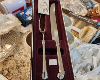 new in box carving set
