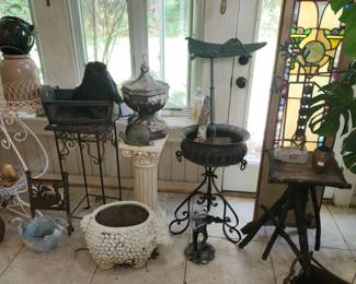 Planters, plants & yard art