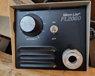 Micro-Lite FL2000 150W High Intensity Fiber Optic Illuminator