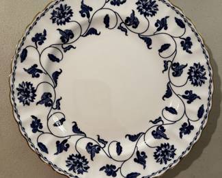 Spode colonel blue platinum plates.