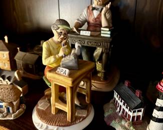 Lefton CPA (female) and Pucci Capodimonte CPA (male) figurines.