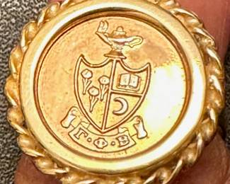 Gamma Phi Beta ring.