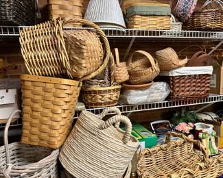 Lots of baskets of various sizes.