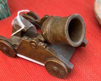 WOW, GREAT SIGNAL CANNON!