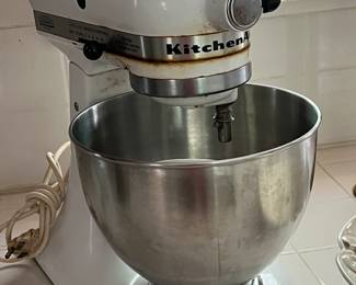 KITCHEN AID MIXER
