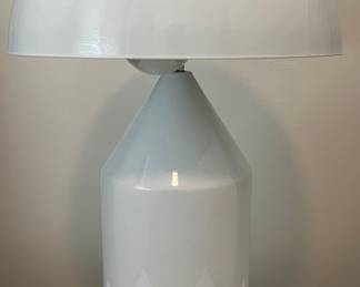 Venber Table Lamp