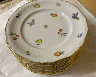 Full set. One of over 29 settings