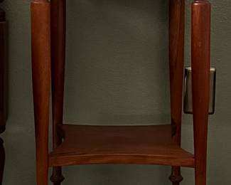 Vintage Nightstand w Drawer and Pinecone Design