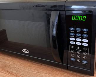 Oster Microwave