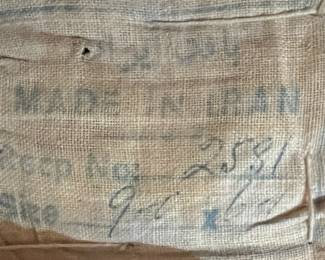 Area Rug  w Tag 6'5" x 9