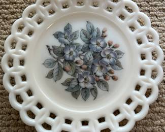 John E Kemple Glassworks Plate