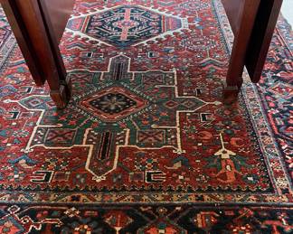 Area Rug  no tag 4'7" x 6'2"