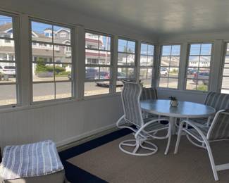 Extensive amount of nearly new windows & screens; patio dining set