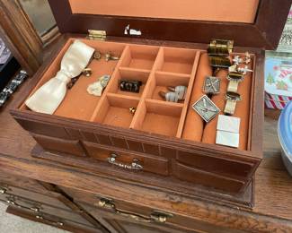 . . . jewelry box and jewelry