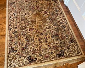 Small area rug 