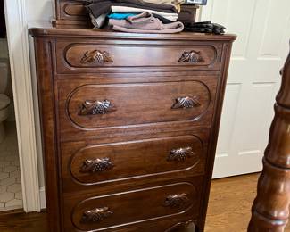 Full size bedroom set