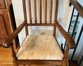 Mission Spindle Back Accent Chair