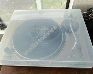 Audio-Technica Turntable – AT-PL120