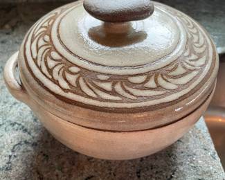 Pottery Lidded Steamer Dish