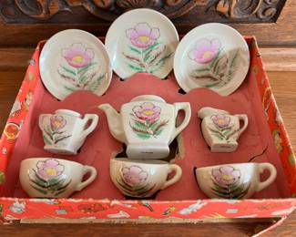 Children's Miniature Tea Set - Made in Japan 