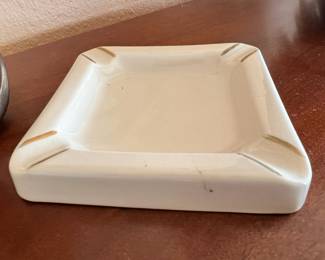 W.C. Bunting Pottery Ash Tray
