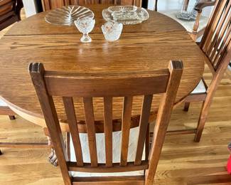 Oak Claw Foot Dining Table & Chairs
