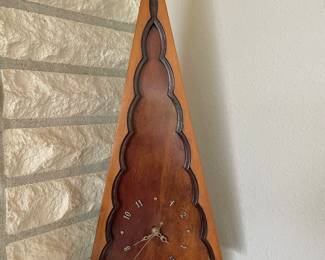 Wooden Triangle Mantle Clock