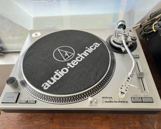 Audio-Technica Turntable – AT-PL120