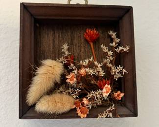 Dried Floral Wall Decor