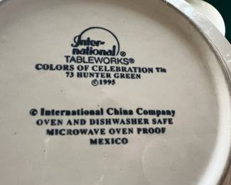 International Tableworks "Colors of Celebration" Hunter Green Dinnerware Set