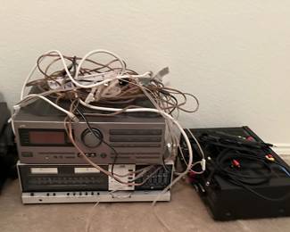 JVC RX709V DIGITAL SURROUND SYSTEM RECEIVER 