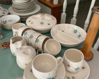 Franciscan Atomic dining set