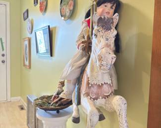 Merry-go-round horse