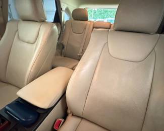 Lexus RX350 Interior