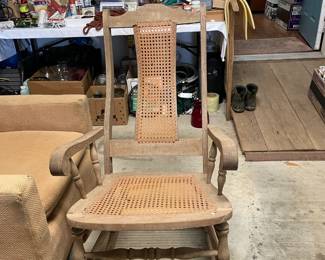 ANTIQUE CAN BACK AND BOTTOM ROCKER