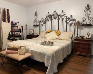 KING BED WITH 2 TWIN REMOTE CONTROL MATTRESSES AND METAL FOLDING SCREEN AND HEADBOARD