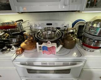 GE GLASSTOP STOVE WITH DOUBLE OVENS, PRESSUER CANNERS, STAINLESS STEEL BOWLS 