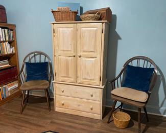 LIGHT WOOD SMALL ENTERTAINMENT ARMOIRE