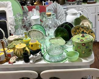 SHAWNEE CORN LINE, PITCHERS, DRING DISPENSERS