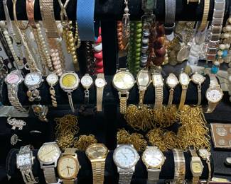 LADIES AND MENS WATCHES