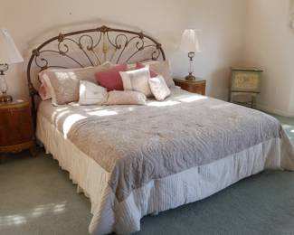 Wrought Iron Scroll King Sized Bed Frame With Mattress & Bedding