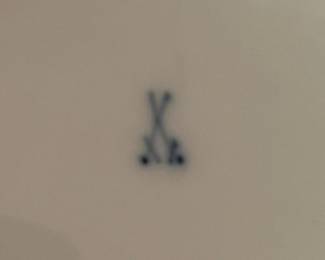 Meissen Mark to Oval Covered Bowls