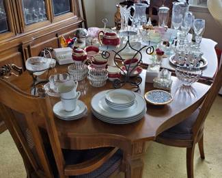 Pretty Diningroom set