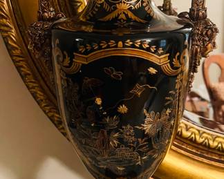 Stunning Elegant Hand Painted Urn