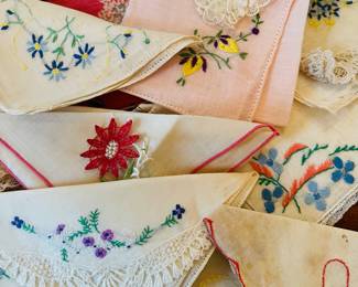 Sweet Vintage Embroidered Hankies